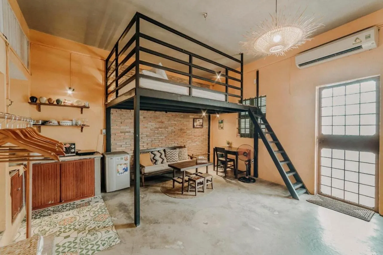 Homestay Stay&Chill - S.2: Cozy Studio Step Away From Bui Vien Ho Chi Minh City